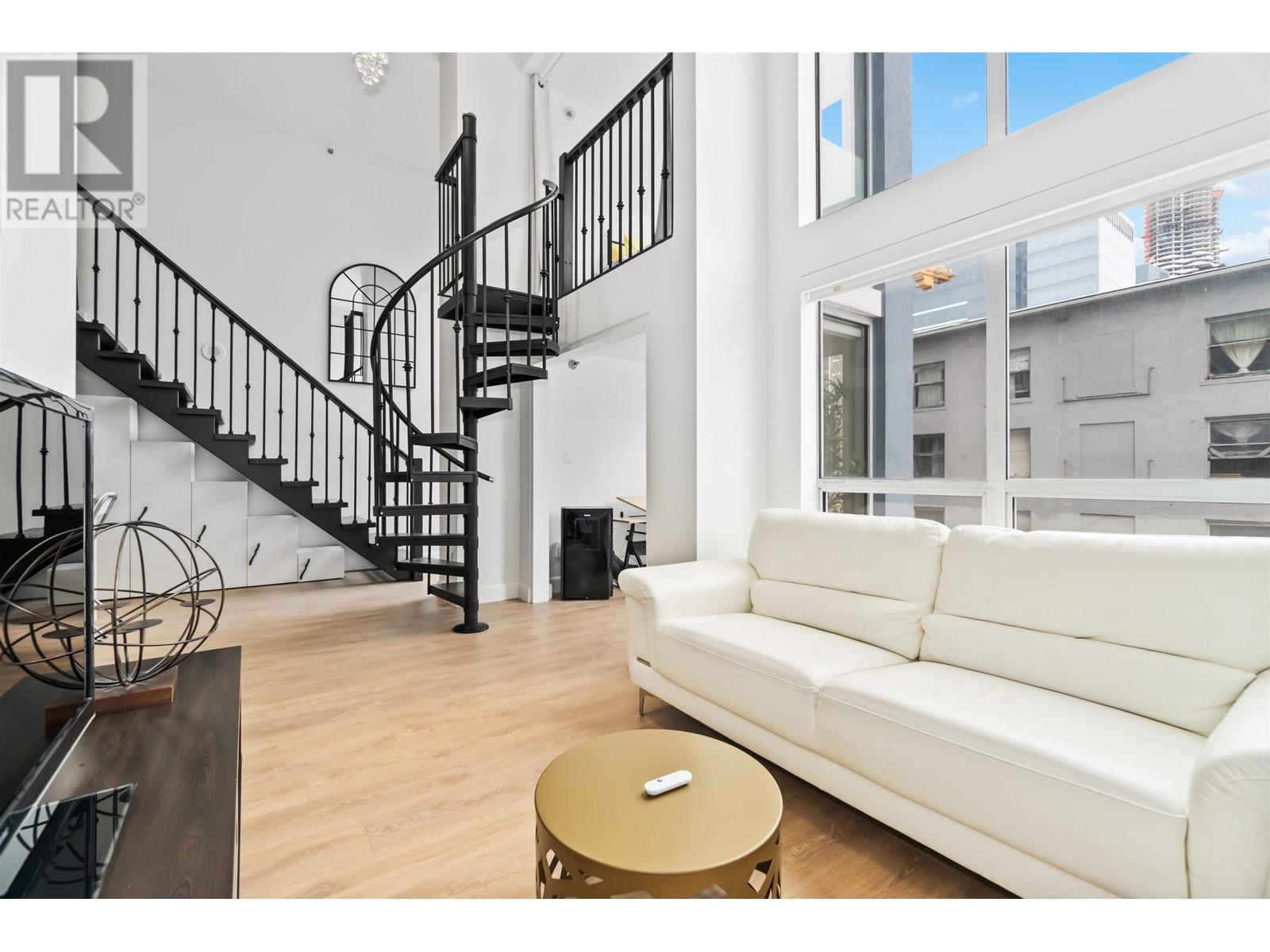 Listing Picture 10 of 19 : 301 933 SEYMOUR STREET, Vancouver / 溫哥華 - 魯藝地產 Yvonne Lu Group - MLS Medallion Club Member