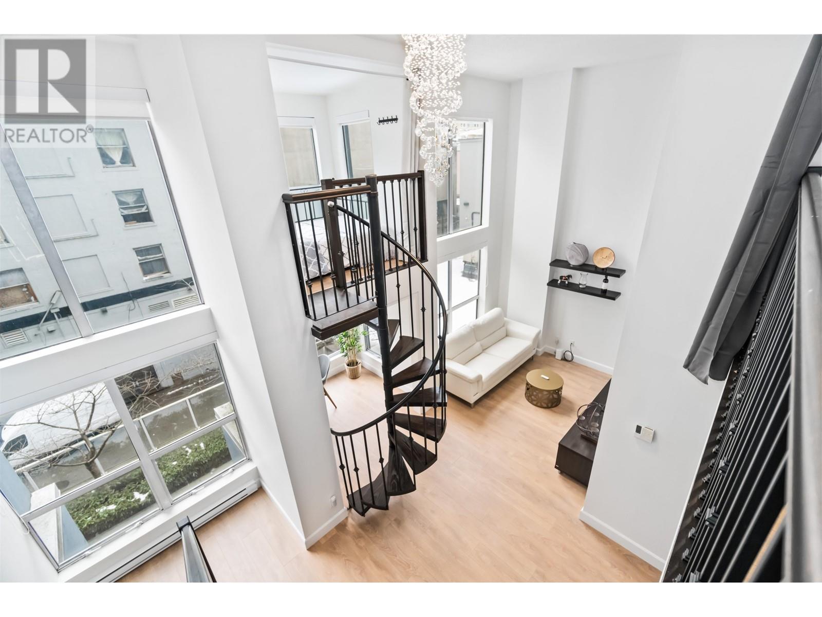 Listing Picture 7 of 19 : 301 933 SEYMOUR STREET, Vancouver / 溫哥華 - 魯藝地產 Yvonne Lu Group - MLS Medallion Club Member