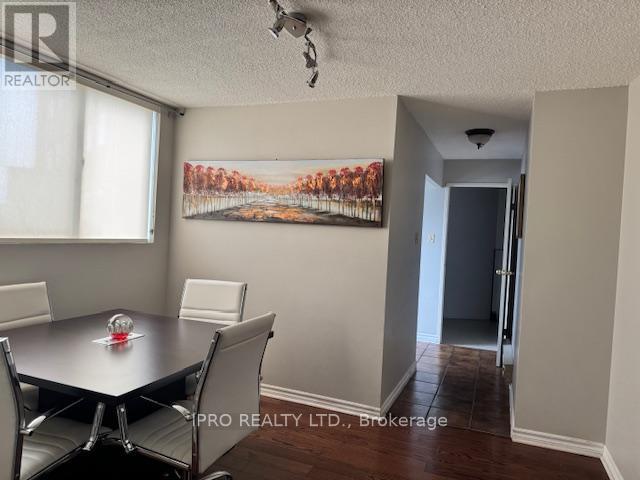 802 - 3700 Kaneff Crescent, Mississauga, Ontario  L5A 4B8 - Photo 4 - W12205441