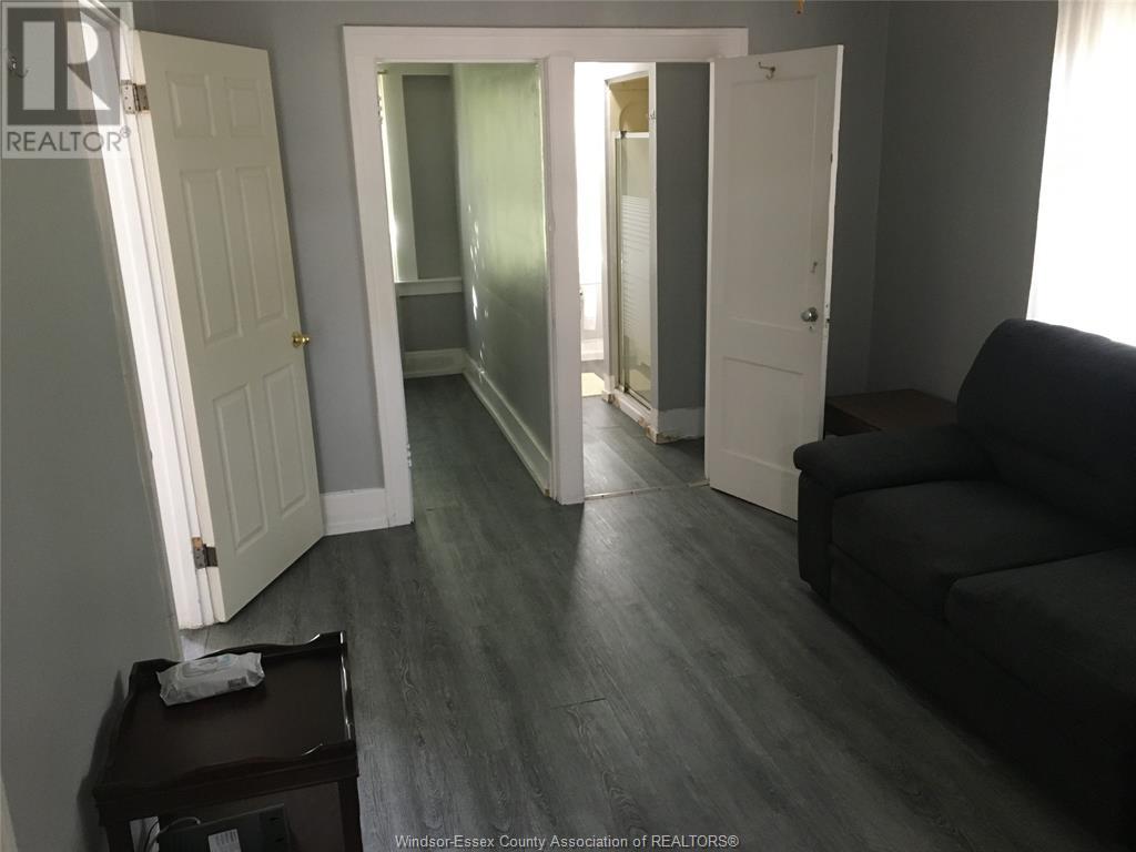 154 Elliott West, Windsor, Ontario  N9A 5Y7 - Photo 5 - 25013691