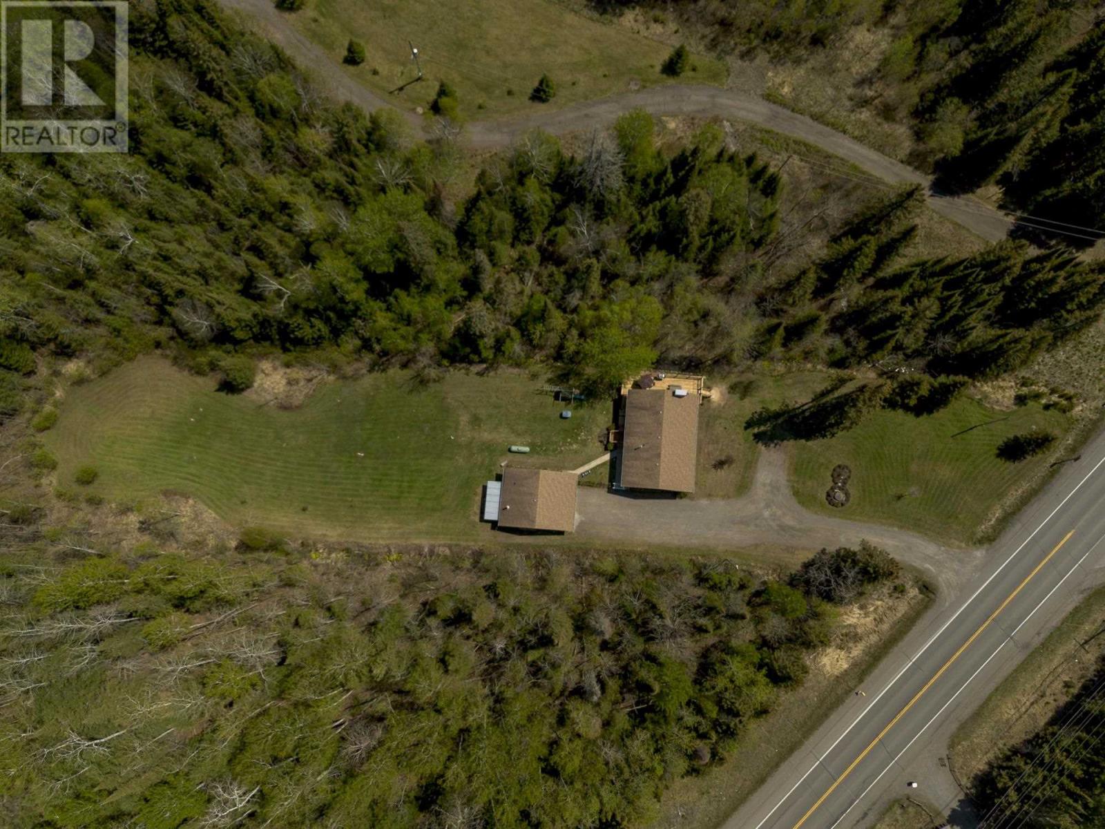 3476 Dawson Rd, Thunder Bay, Ontario  P7G 2G7 - Photo 13 - TB251412