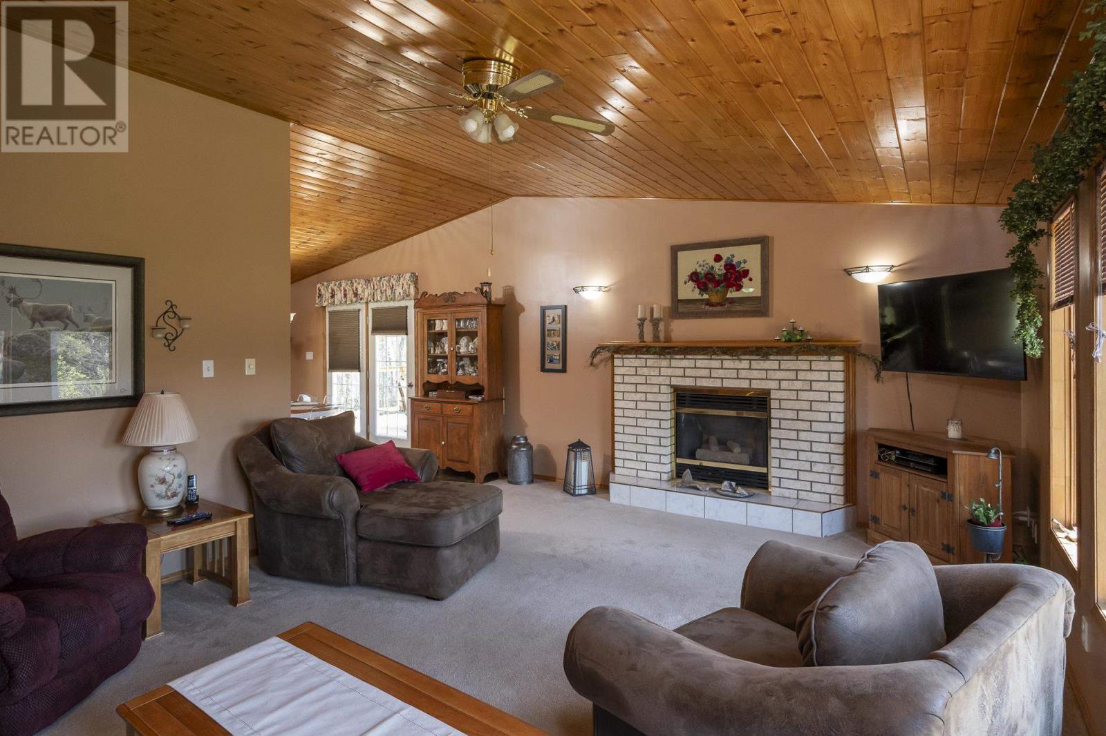 3476 Dawson Rd, Thunder Bay, Ontario  P7G 2G7 - Photo 21 - TB251412