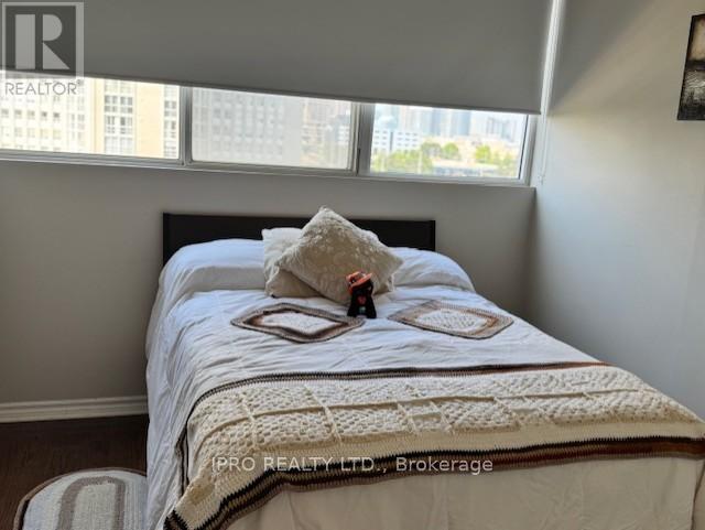 802 - 3700 Kaneff Crescent, Mississauga, Ontario  L5A 4B8 - Photo 19 - W12205441