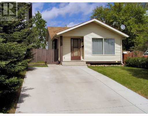 Property at 108 Abadan Crescent NE image 1