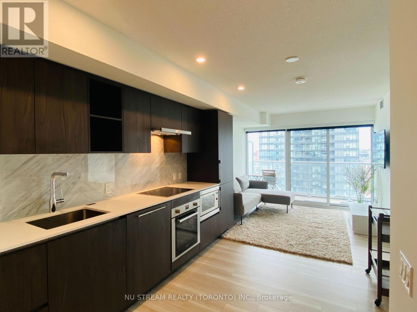 2609 - 17 Bathurst Street, Toronto, Ontario  M5V 0N1 - Photo 1 - C12205599