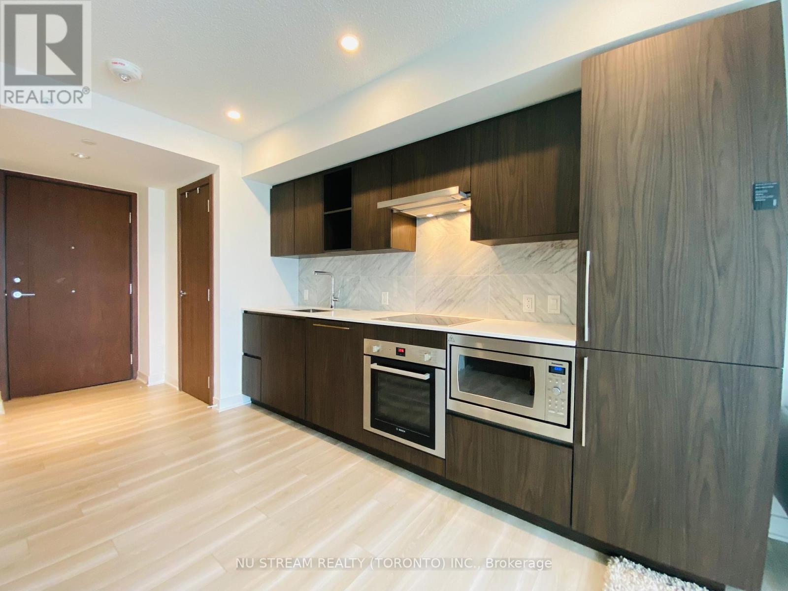 2609 - 17 Bathurst Street, Toronto, Ontario  M5V 0N1 - Photo 10 - C12205599
