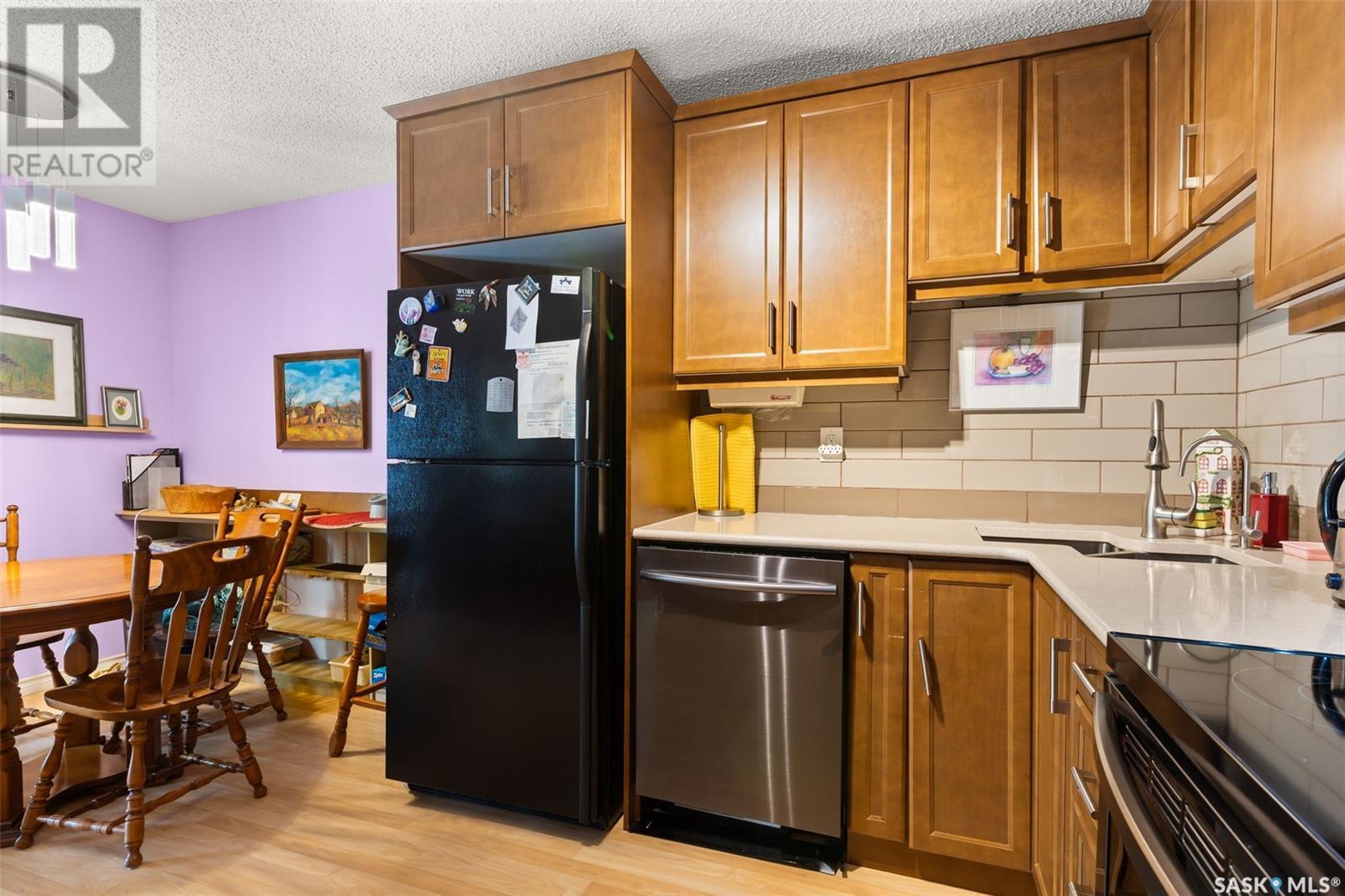 2830 Helmsing Street, Regina, Saskatchewan  S4V 0W8 - Photo 8 - SK008625