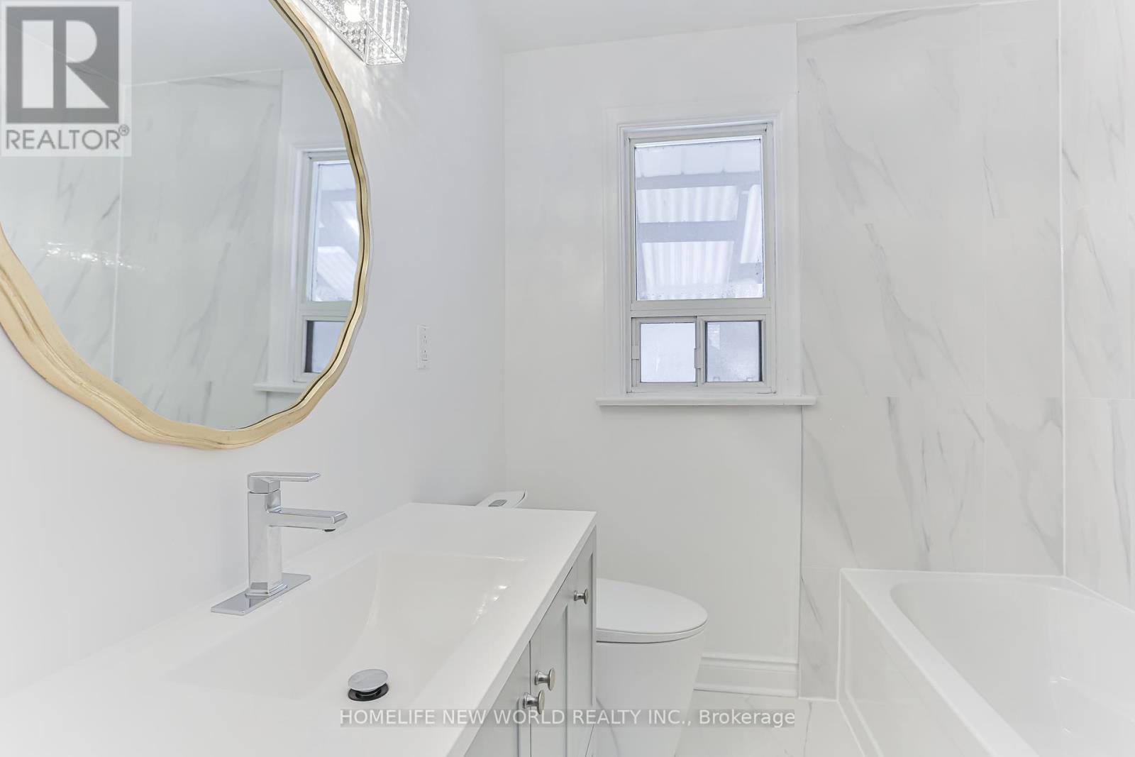 3 Erlesmere Avenue, Brampton, Ontario  L6W 2T4 - Photo 10 - W12205602