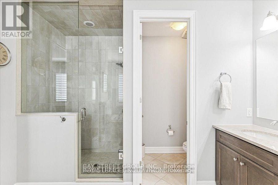 3281 Preserve Drive, Oakville, Ontario  L6M 0X3 - Photo 14 - W12205621