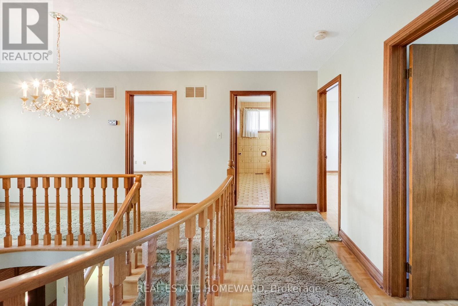 81a St Andrews Boulevard, Toronto, Ontario  M9R 1W4 - Photo 20 - W12205625