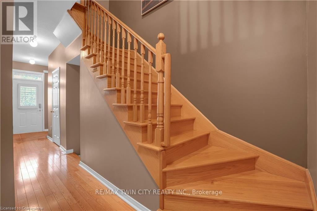 45 - 110 Highland Road E, Kitchener, Ontario  N2M 3S1 - Photo 4 - X12205610