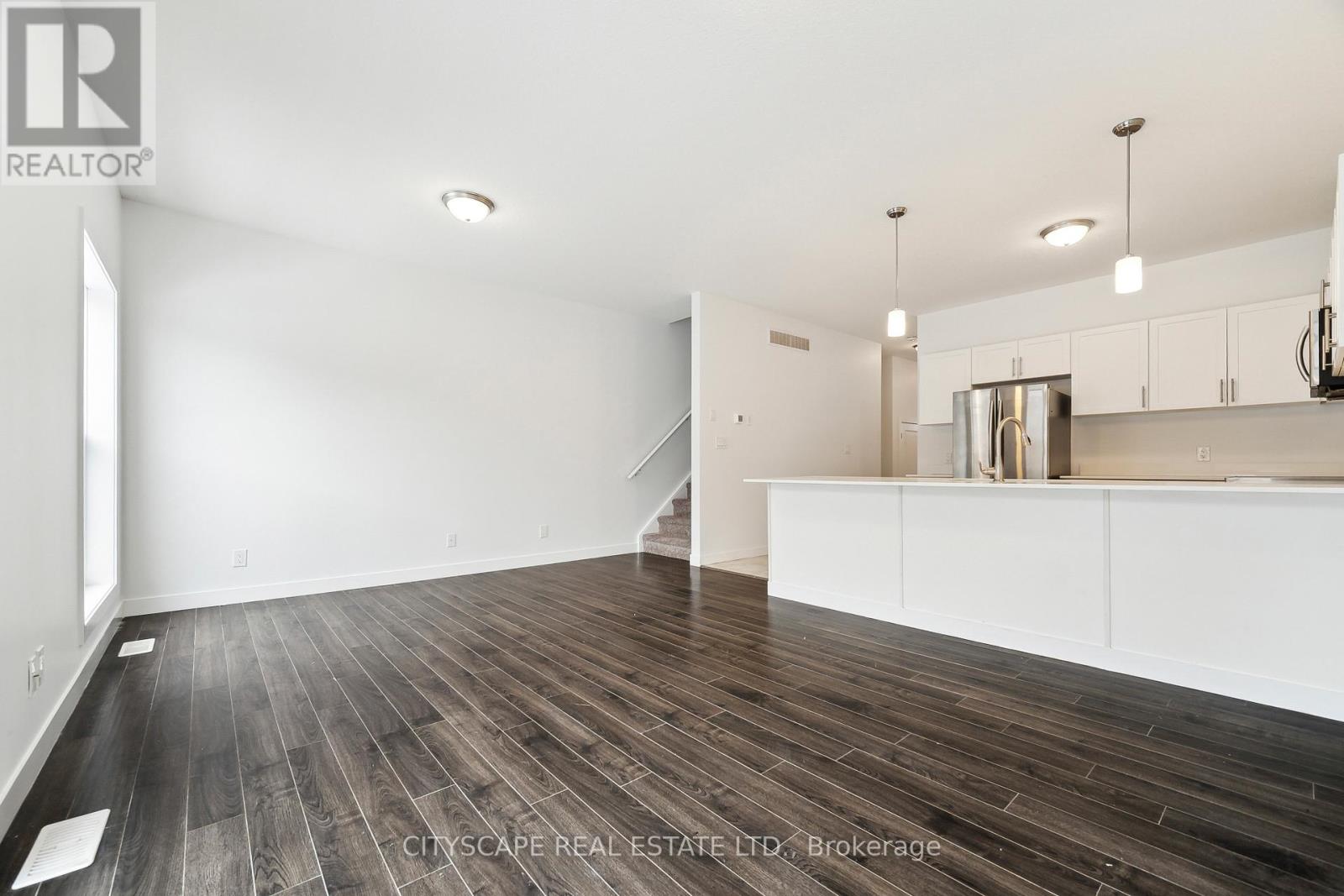 B3 - 439 Athlone Avenue E, Woodstock, Ontario  N4V 0C8 - Photo 12 - X12205614