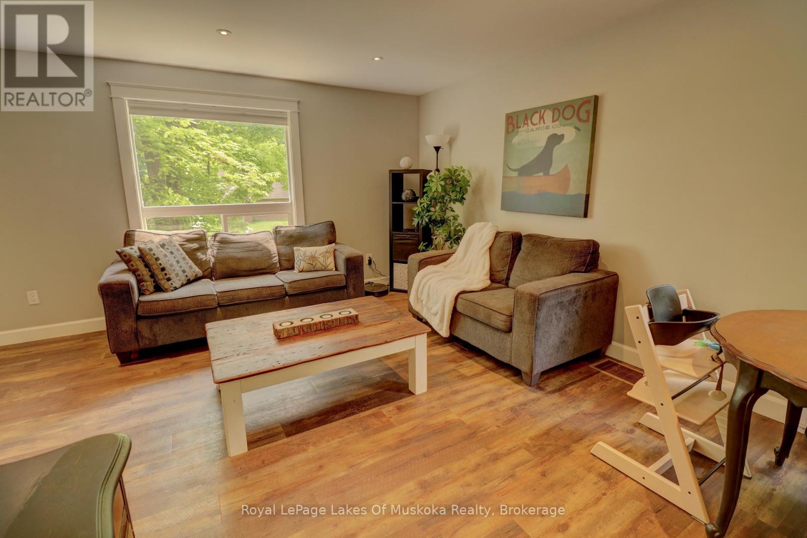 38 Florence Street W, Huntsville, Ontario  P1H 1V4 - Photo 12 - X12205635