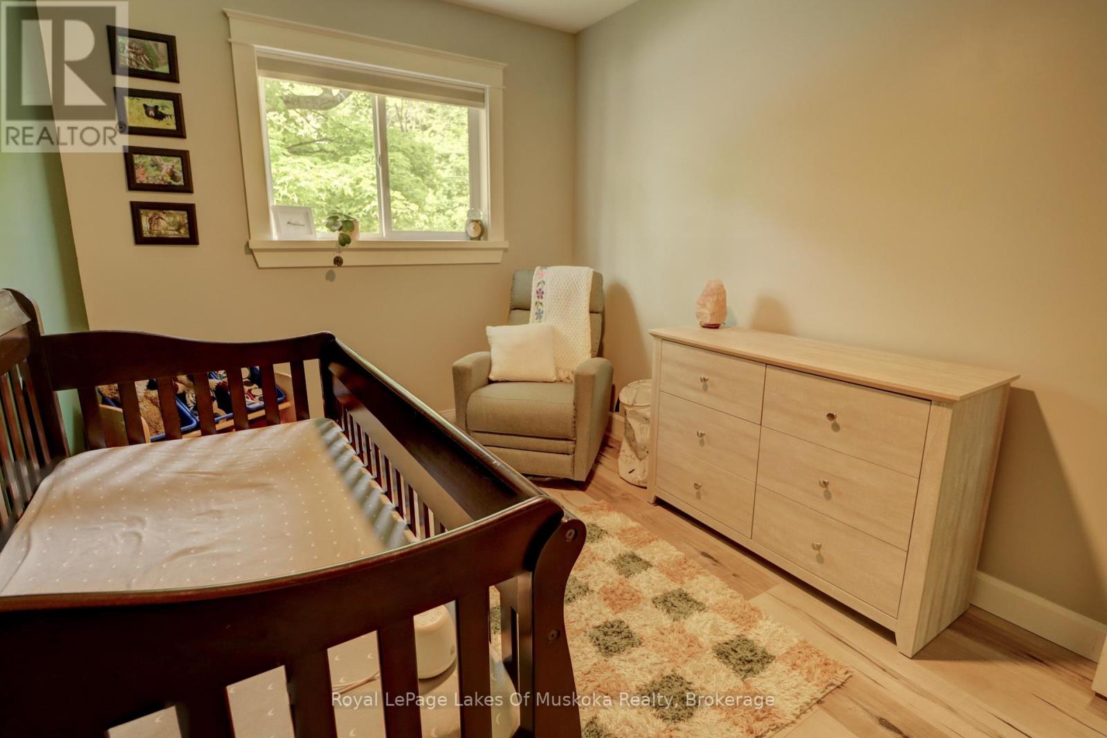 38 Florence Street W, Huntsville, Ontario  P1H 1V4 - Photo 21 - X12205635