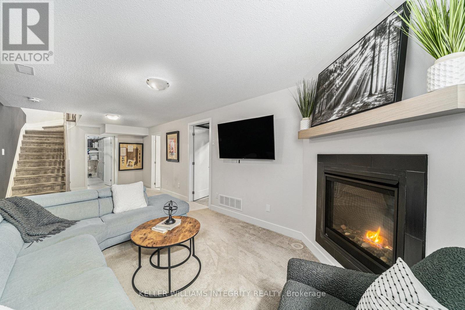 658 Putney Crescent, Ottawa, Ontario  K2S 2N7 - Photo 25 - X12203873