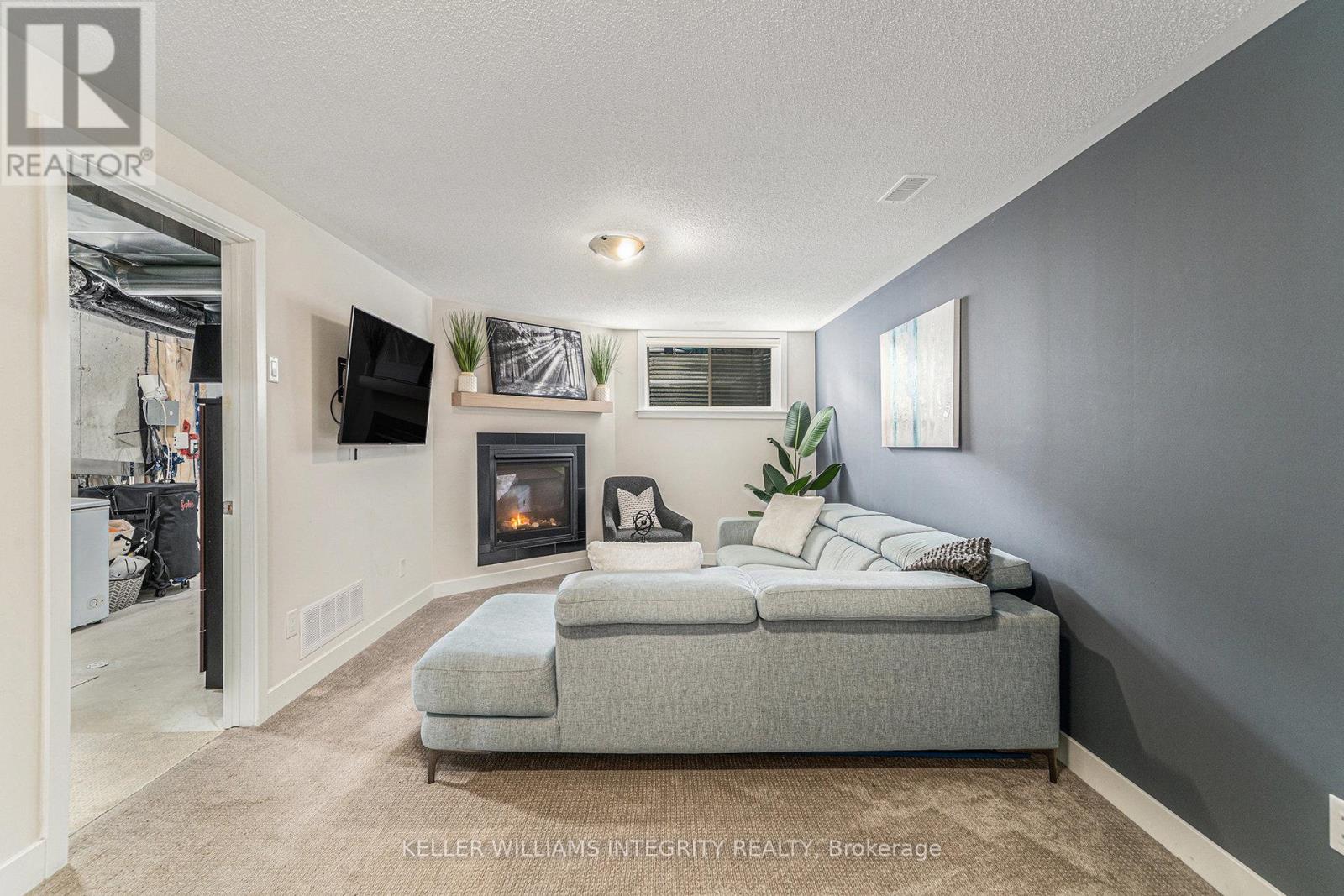 658 Putney Crescent, Ottawa, Ontario  K2S 2N7 - Photo 27 - X12203873