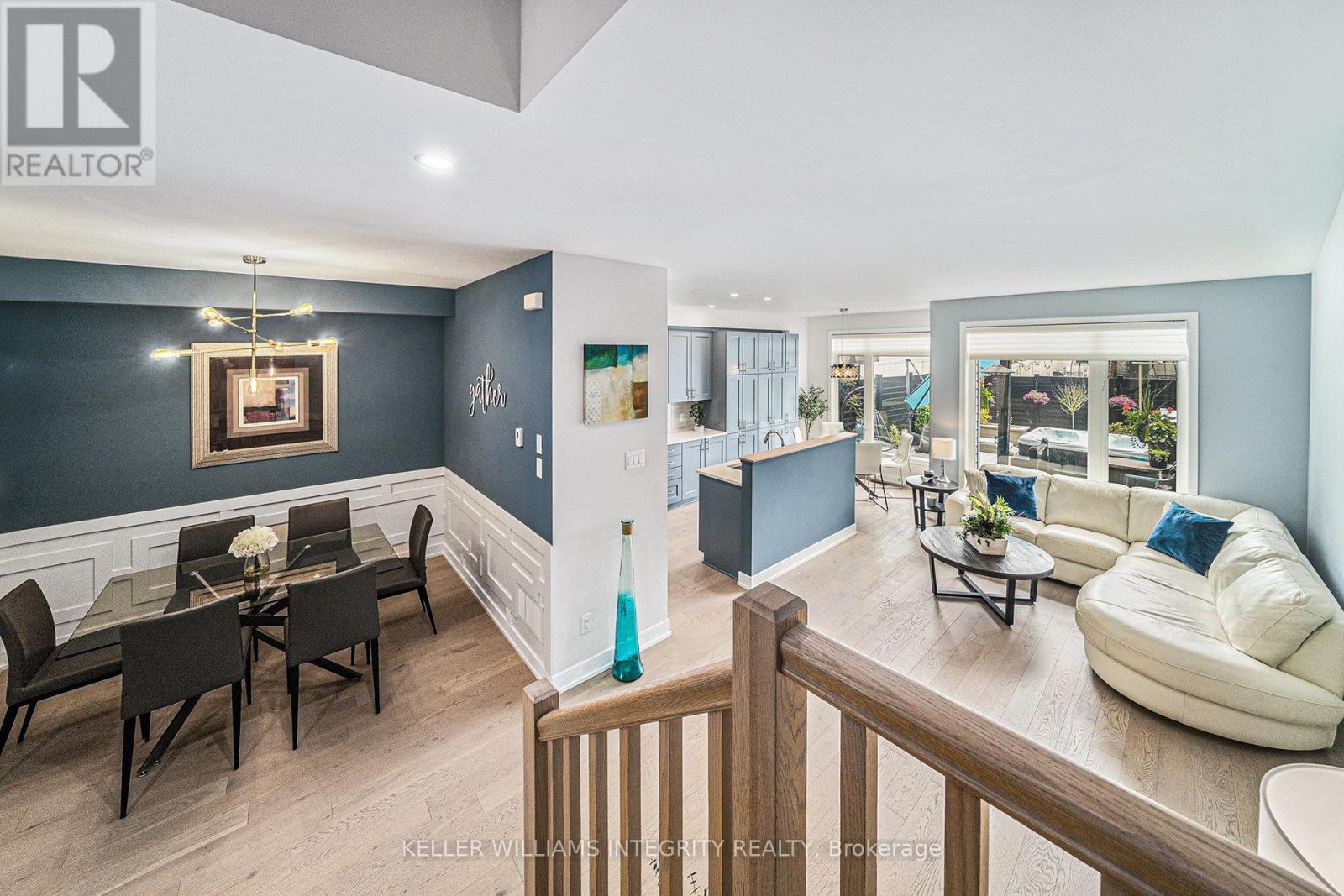 658 Putney Crescent, Ottawa, Ontario  K2S 2N7 - Photo 6 - X12203873