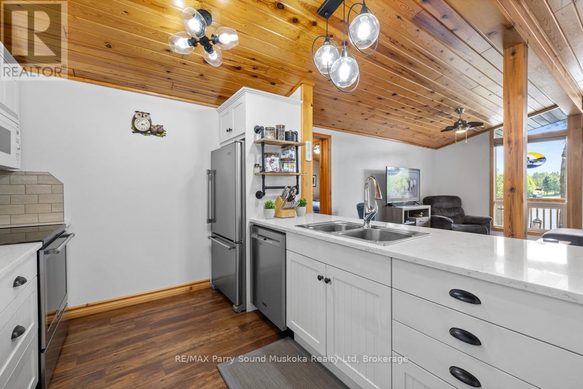213 Dunchurch Estates Road, Whitestone, Ontario  P0A 1G0 - Photo 24 - X12178101