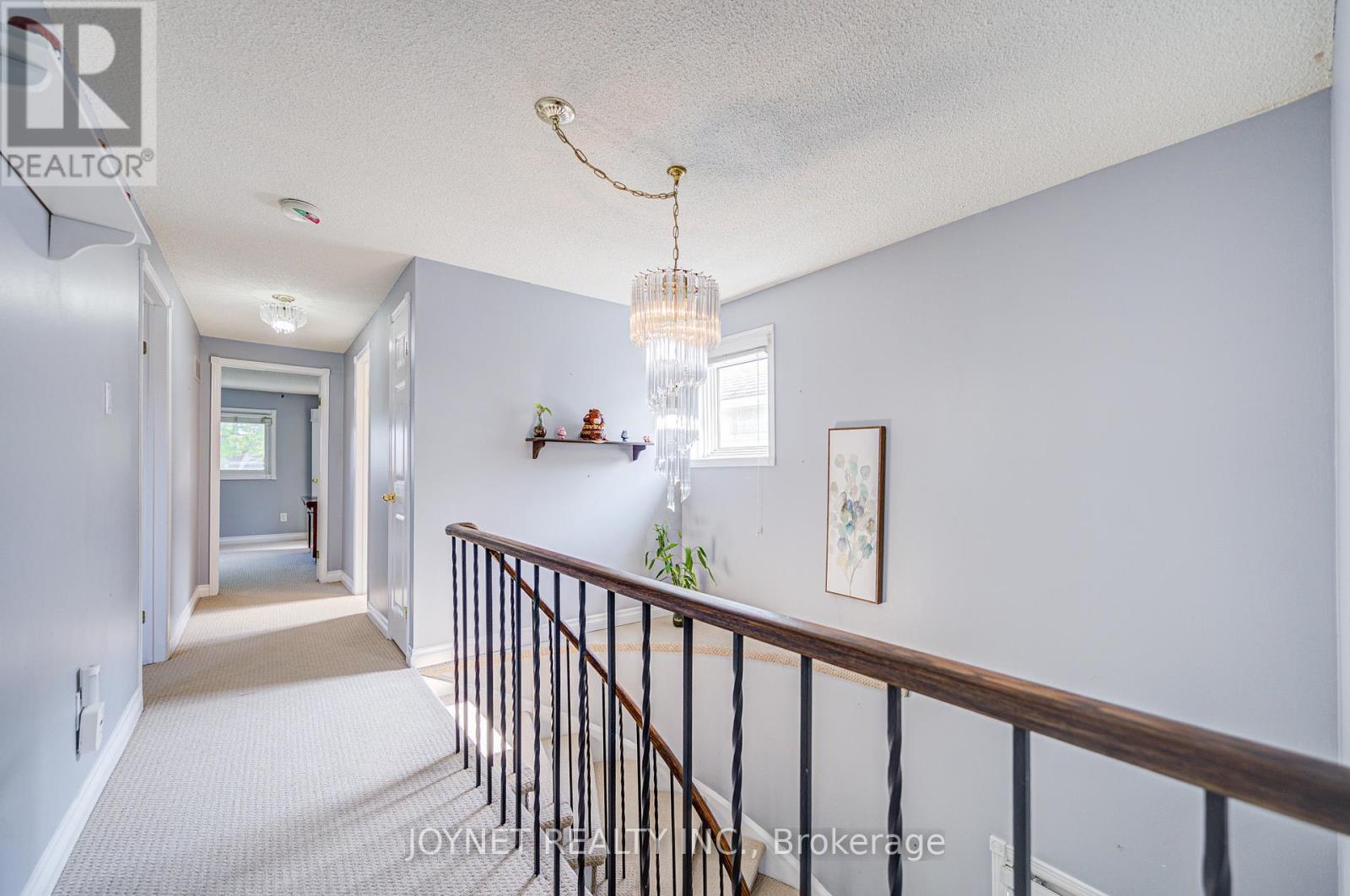 3218 Valcourt Crescent, Mississauga, Ontario  L5L 5J9 - Photo 17 - W12205331
