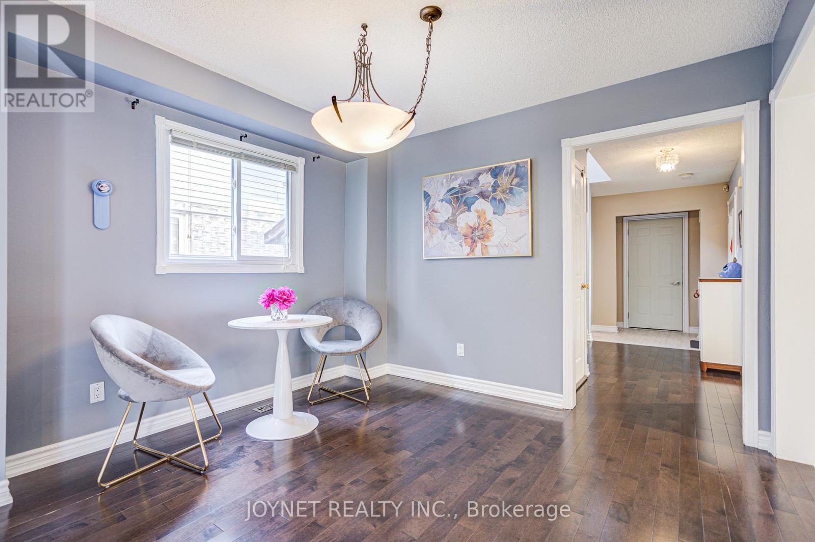 3218 Valcourt Crescent, Mississauga, Ontario  L5L 5J9 - Photo 14 - W12205331
