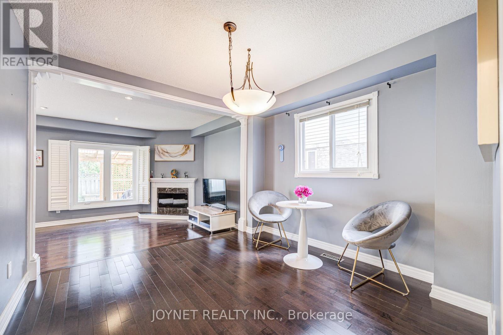 3218 Valcourt Crescent, Mississauga, Ontario  L5L 5J9 - Photo 13 - W12205331