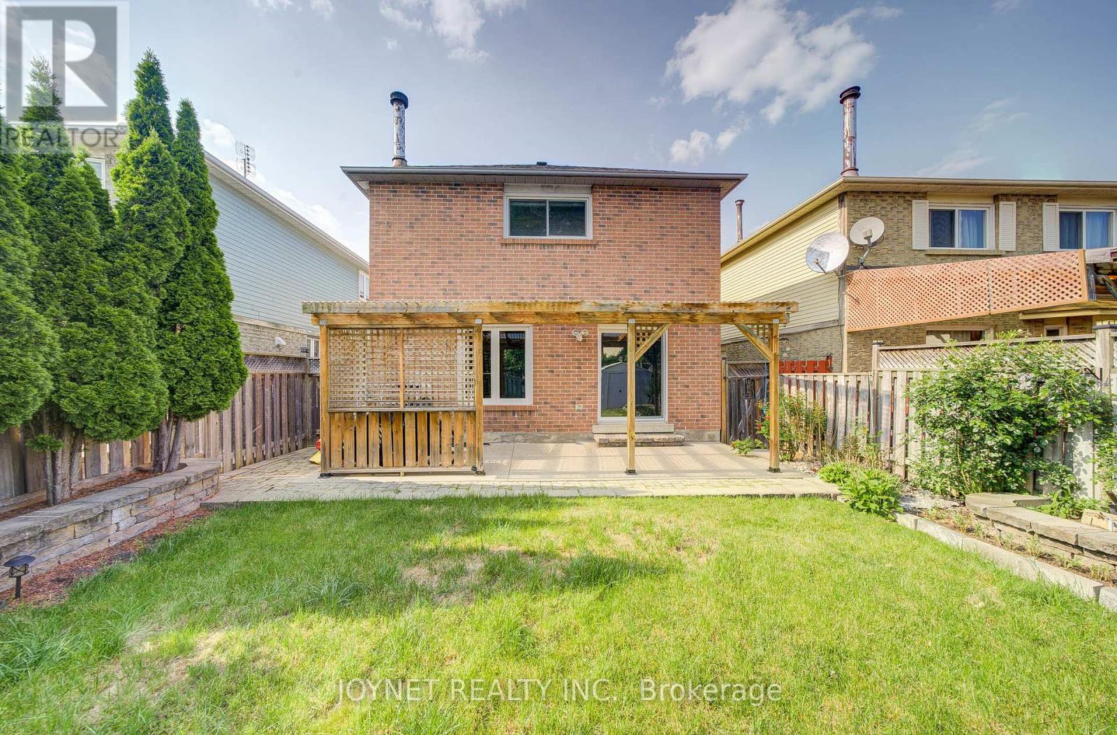 3218 Valcourt Crescent, Mississauga, Ontario  L5L 5J9 - Photo 33 - W12205331