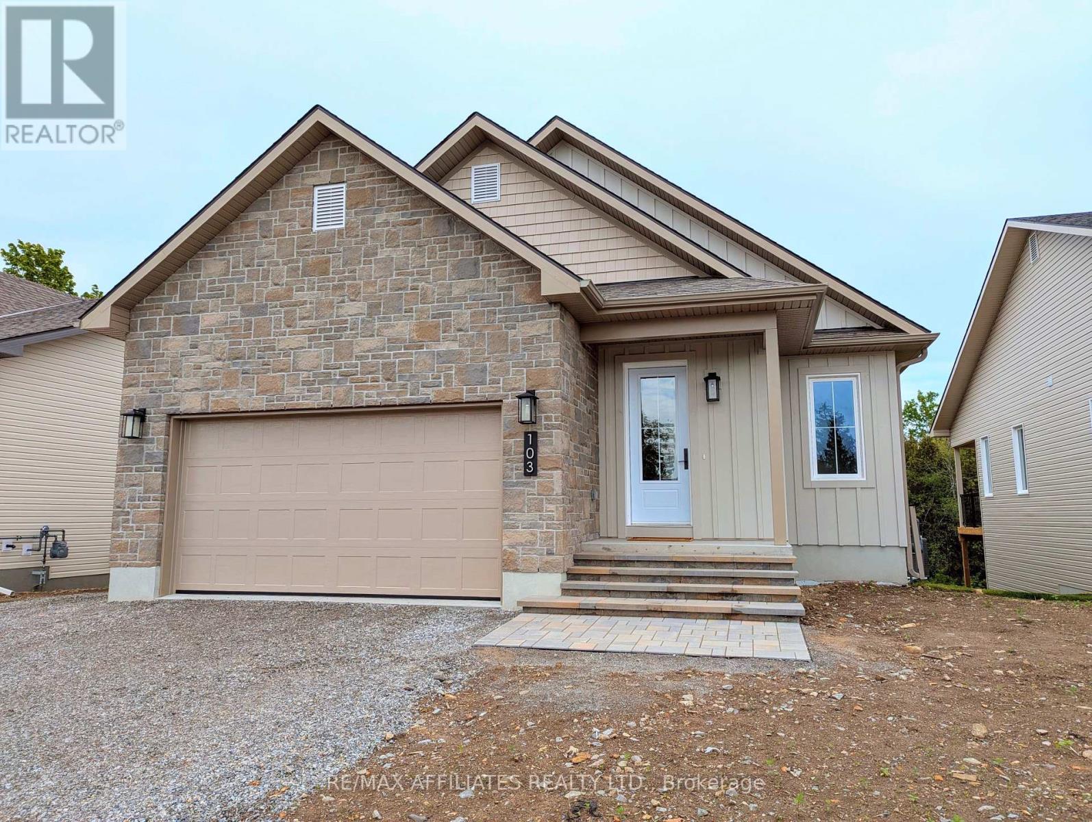 103 RABB STREET, Smiths Falls, Ontario