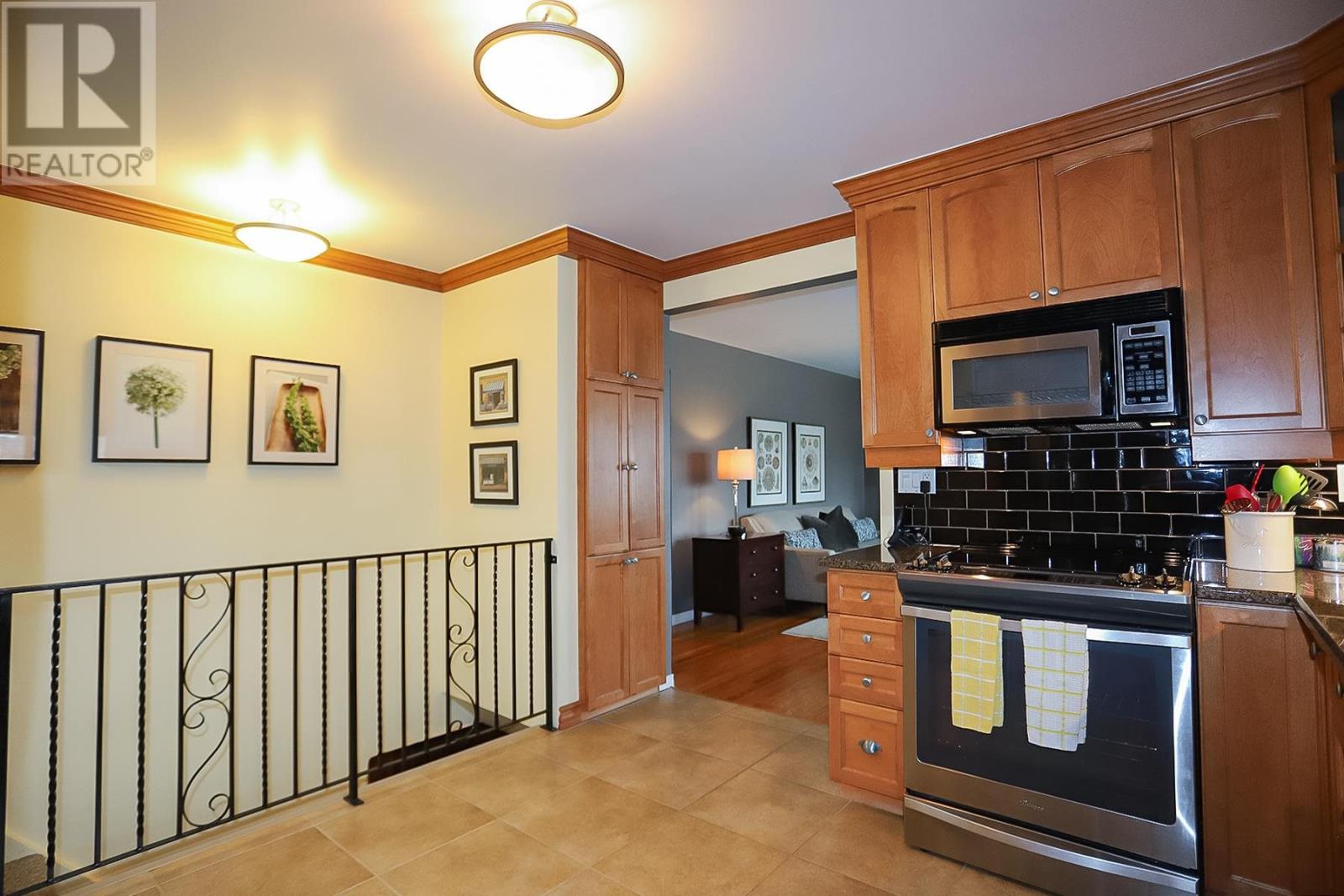 19 Pretoria Hl, Sault Ste. Marie, Ontario  P6C 5B9 - Photo 12 - SM250650