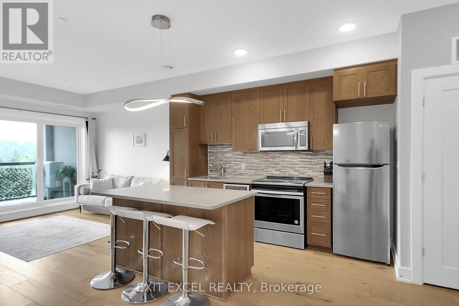 307 - 615 Longfields Drive, Ottawa, Ontario  K2J 6J3 - Photo 8 - X12205657