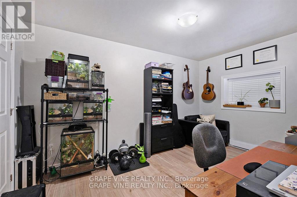 261 Elgin Street W, Arnprior, Ontario  K7S 1P5 - Photo 17 - X12205662