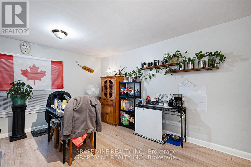 261 Elgin Street W, Arnprior, Ontario  K7S 1P5 - Photo 24 - X12205662