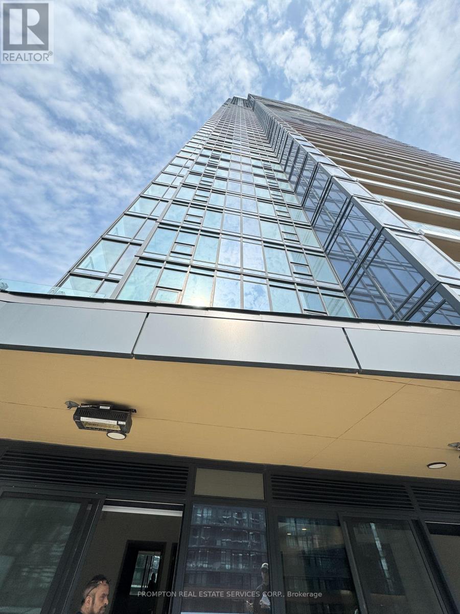 1501 - 3 Concord Cityplace Way, Toronto, Ontario  M5V 0X3 - Photo 17 - C12205633