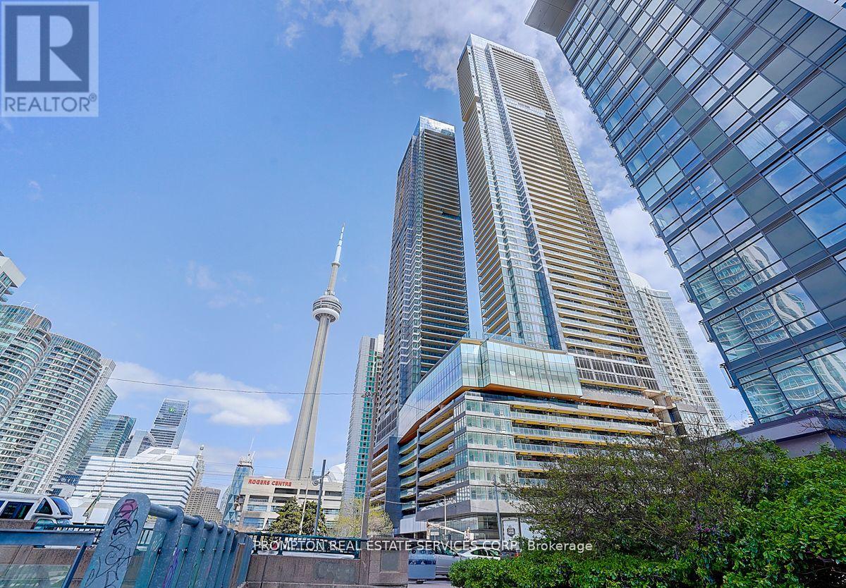 1501 - 3 Concord Cityplace Way, Toronto, Ontario  M5V 0X3 - Photo 2 - C12205633