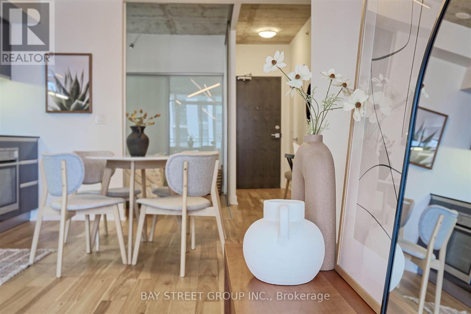218 - 20 Minowan Miikan Lane, Toronto, Ontario  M6J 0E5 - Photo 11 - C12205653