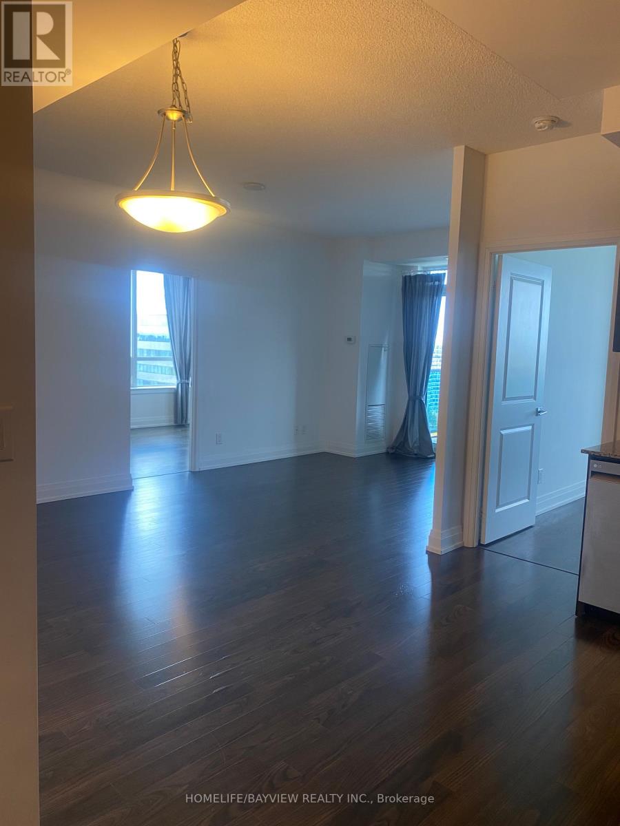 1212 - 7167 Yonge Street, Markham, Ontario  L3T 0E1 - Photo 4 - N12135612