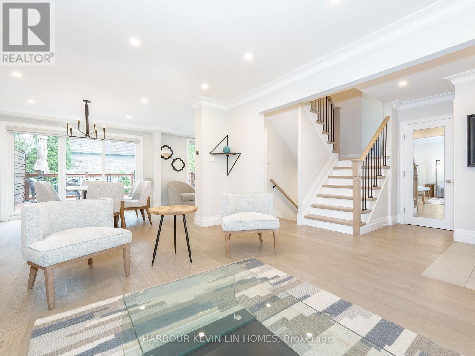 33 Baymark Road, Markham, Ontario  L3T 3Y4 - Photo 12 - N12164369