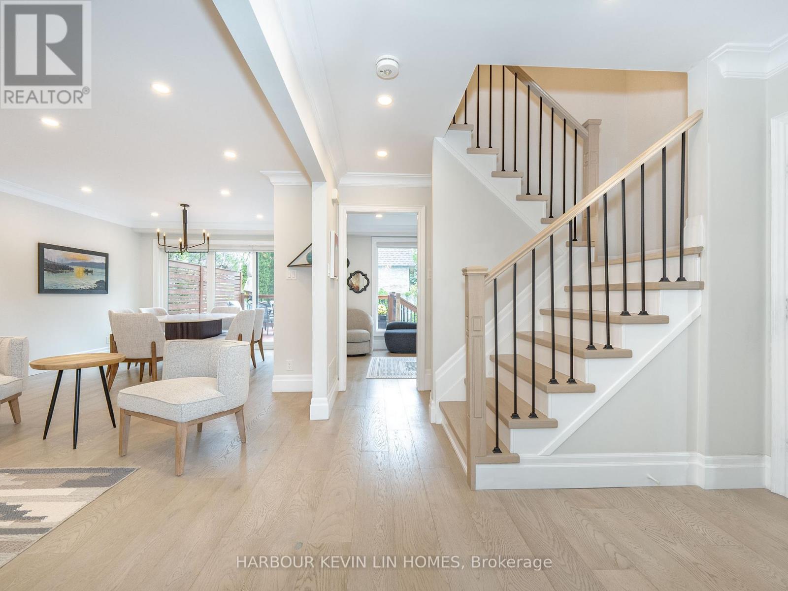 33 Baymark Road, Markham, Ontario  L3T 3Y4 - Photo 8 - N12164369
