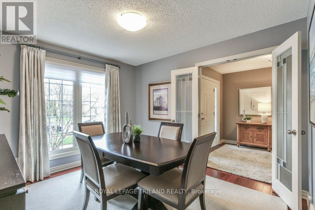 896 Cranbrook Road, London South, Ontario  N6K 4W8 - Photo 11 - X12096971