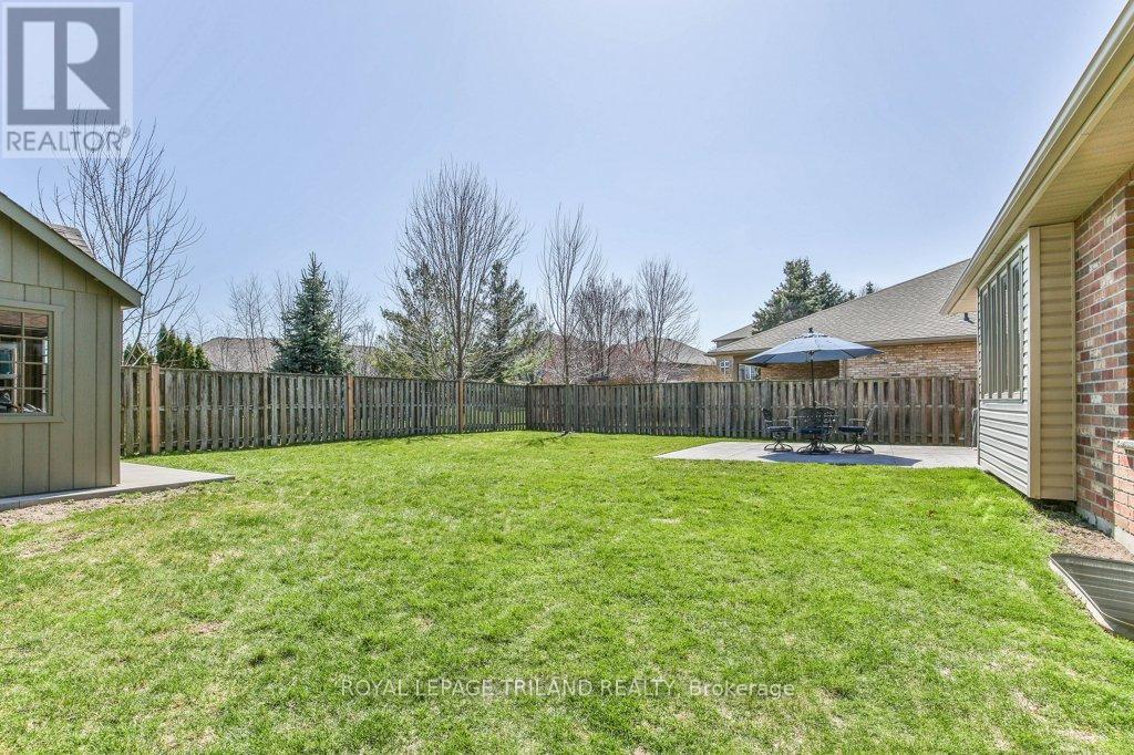 896 Cranbrook Road, London South, Ontario  N6K 4W8 - Photo 47 - X12096971
