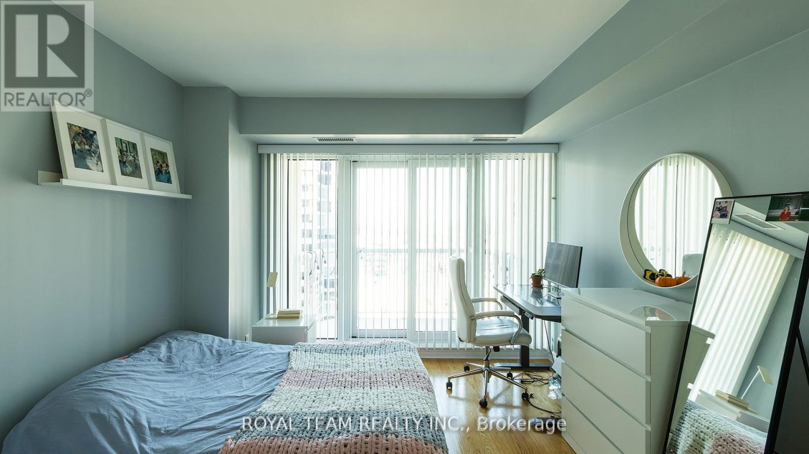 1903 - 234 Rideau Street, Ottawa, Ontario  K1N 0A9 - Photo 17 - X12154515