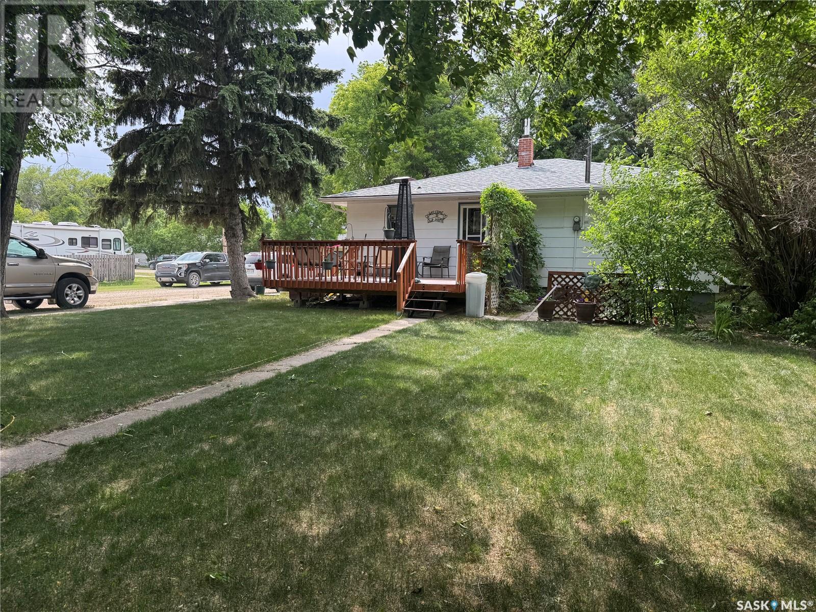 401 2nd Avenue, Jansen, Saskatchewan  S0K 2B0 - Photo 27 - SK008785
