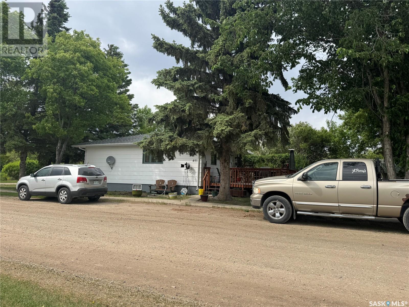 401 2nd Avenue, Jansen, Saskatchewan  S0K 2B0 - Photo 36 - SK008785