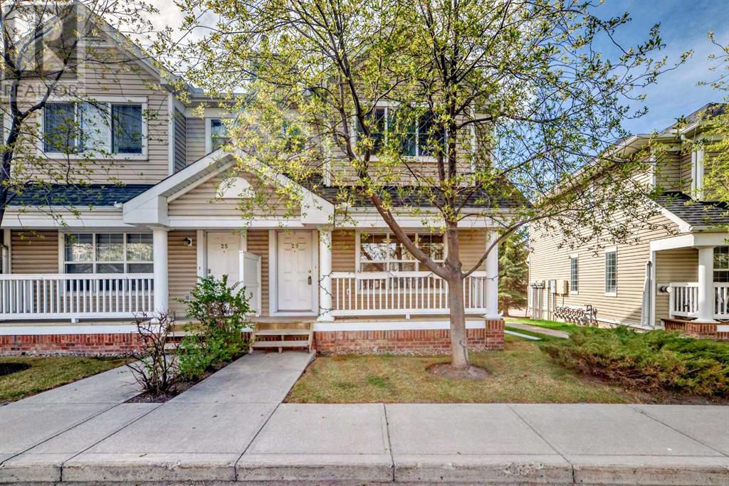 Property at 29 Country Village Gate NE image 2