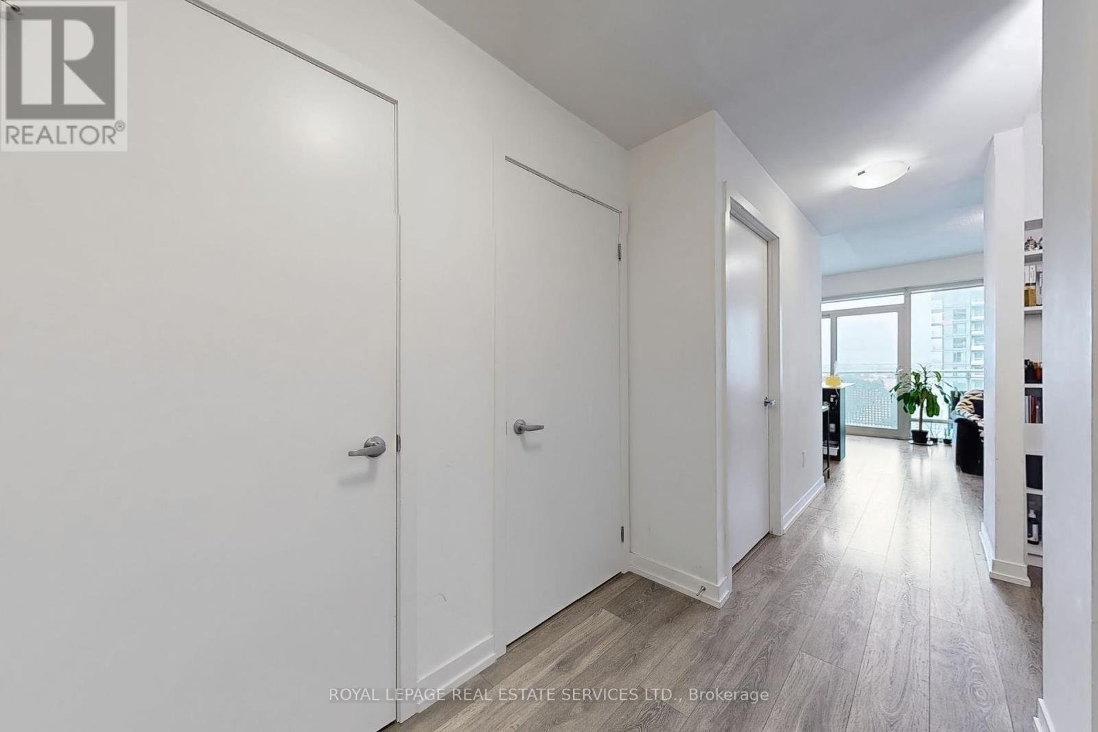 718 - 2520 Eglinton Avenue W, Mississauga, Ontario  L5M 0Y4 - Photo 25 - W12178615