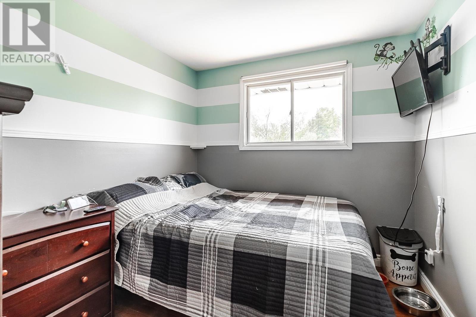 101 Chartwell Dr, Sault Ste. Marie, Ontario  P6A 6A1 - Photo 12 - SM251398