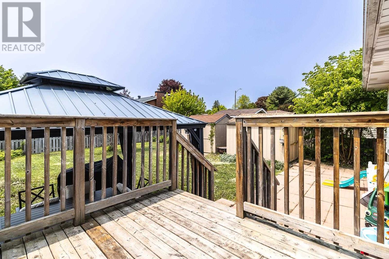 101 Chartwell Dr, Sault Ste. Marie, Ontario  P6A 6A1 - Photo 28 - SM251398