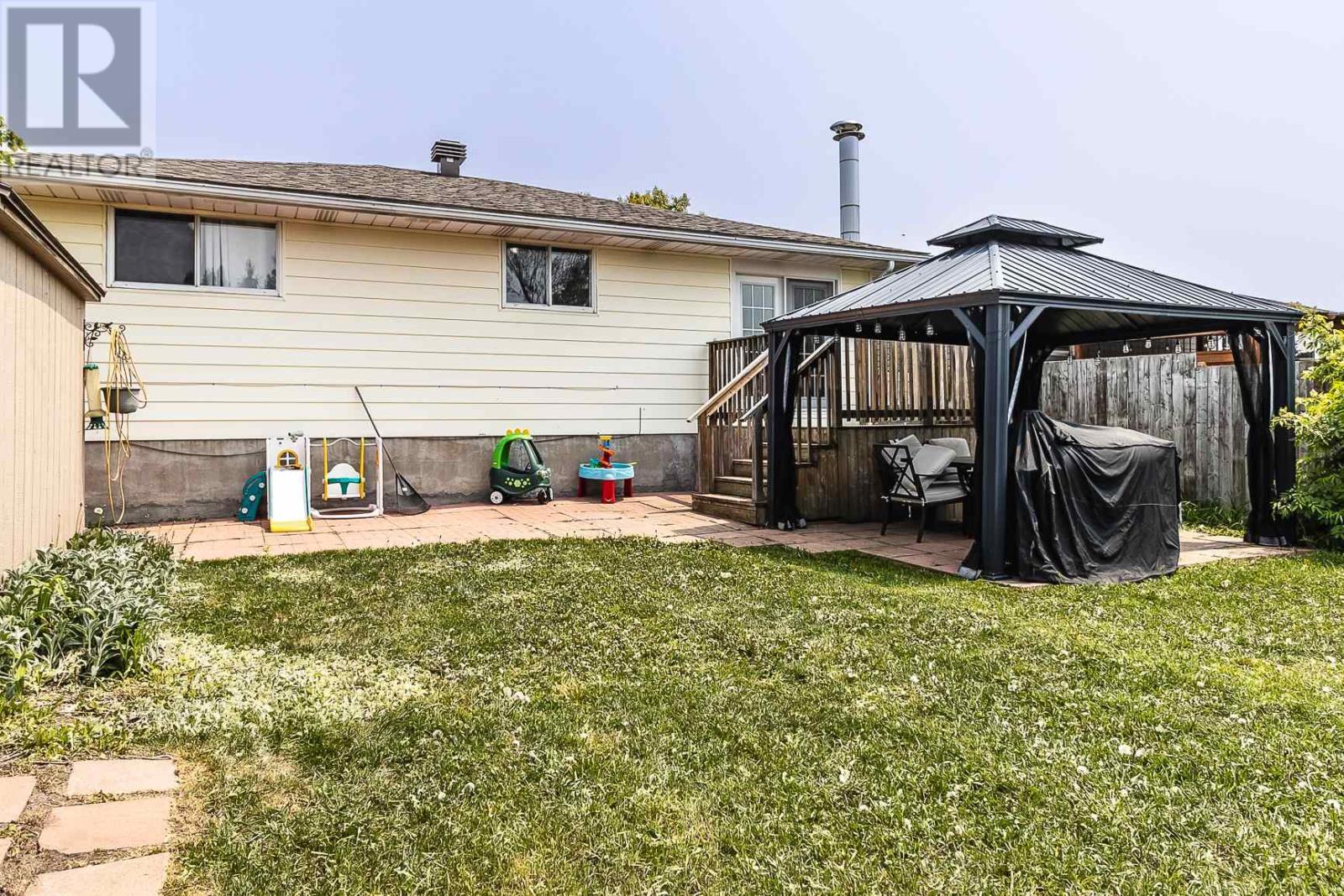 101 Chartwell Dr, Sault Ste. Marie, Ontario  P6A 6A1 - Photo 34 - SM251398
