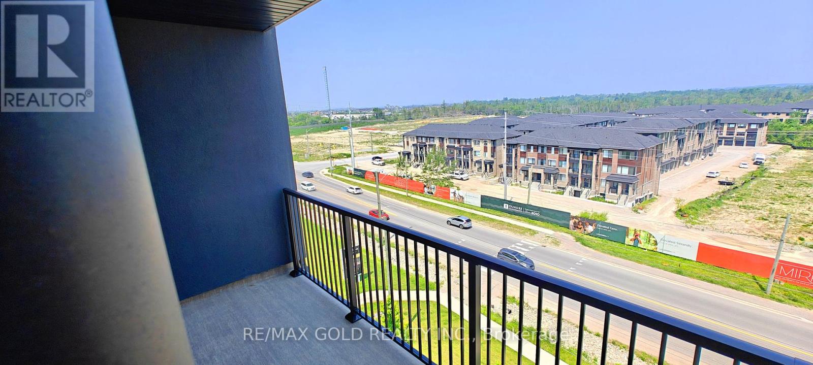 504 - 4 Spice Way, Barrie, Ontario  L9J 0M2 - Photo 12 - S12204219