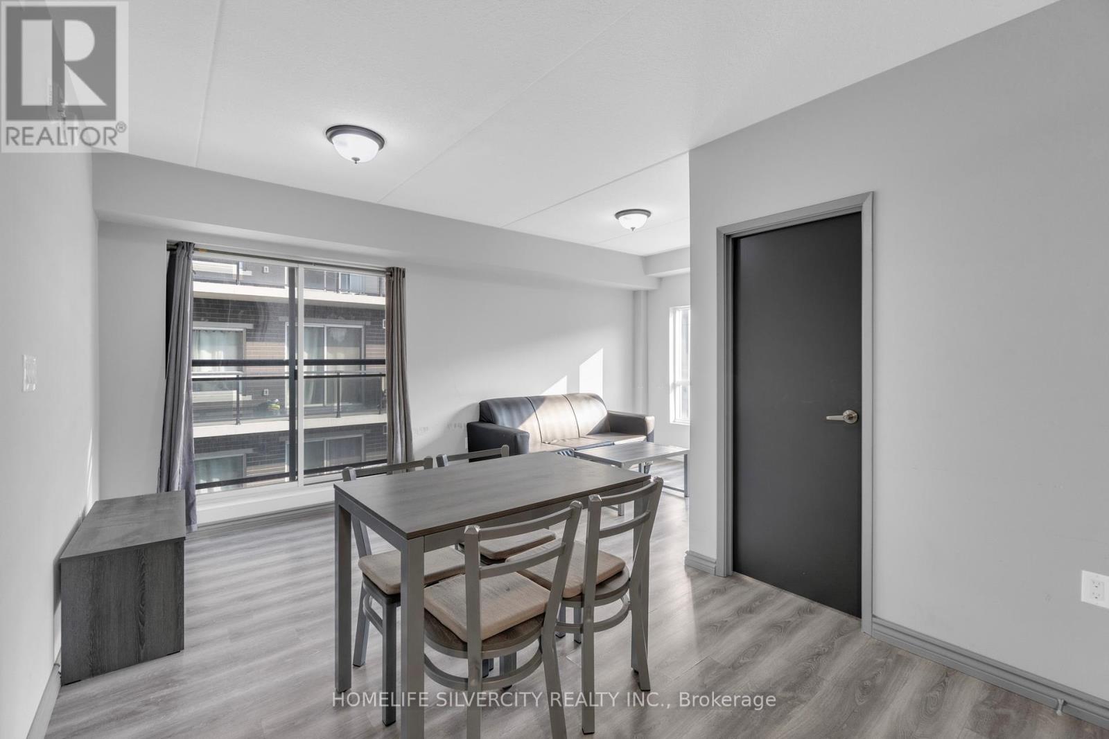 405 - 275 A Larch Street, Waterloo, Ontario  N2L 0J1 - Photo 7 - X12200780