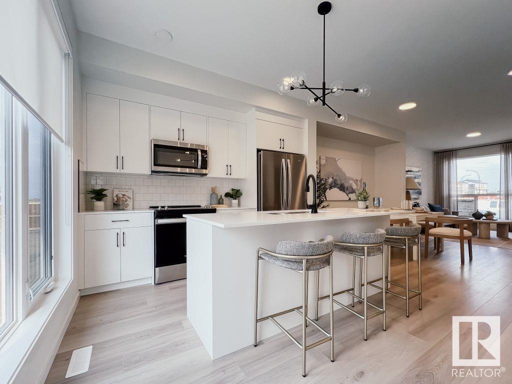 7460 Klapstein Cr Sw, Edmonton, Alberta  T6W 5N5 - Photo 2 - E4441242